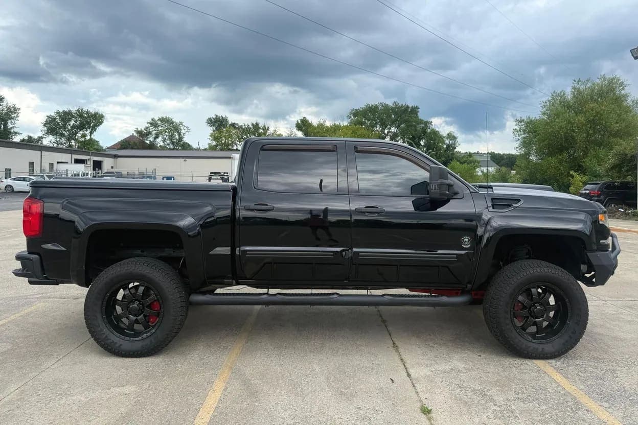 2018 Chevrolet Silverado 1500 LTZ, view