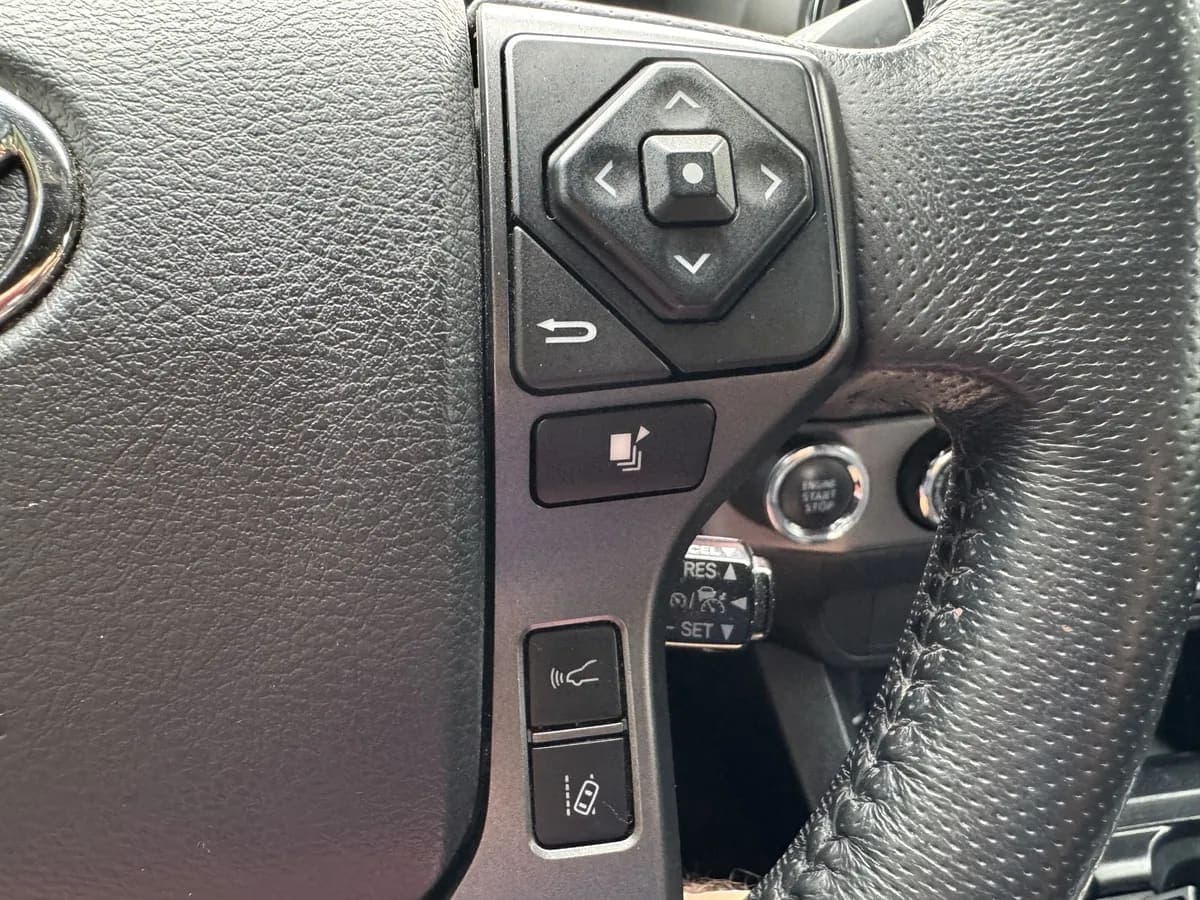 2018 Toyota Tacoma TRD Off-Road, view
