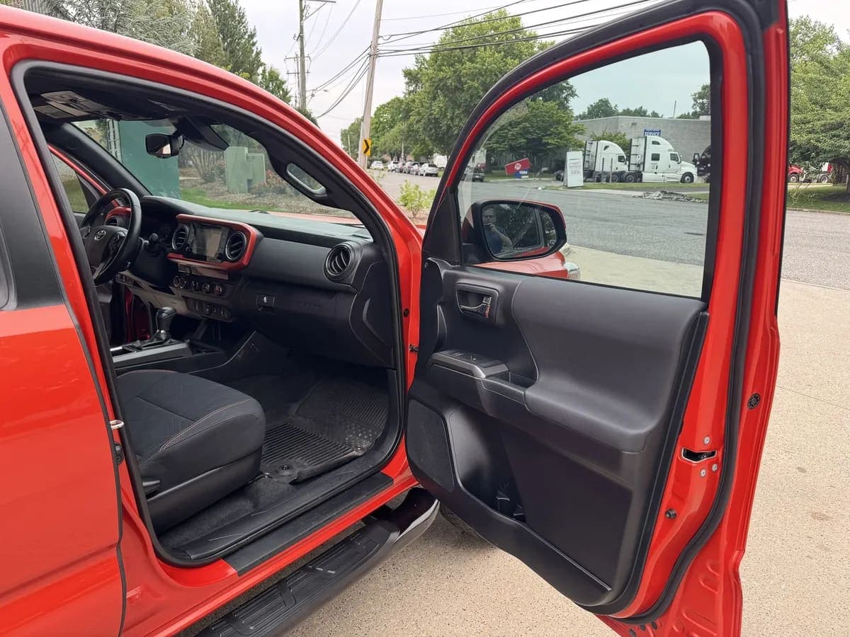 2018 Toyota Tacoma TRD Off-Road, view