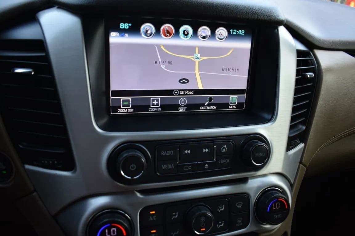 2019 GMC Yukon SLT, view