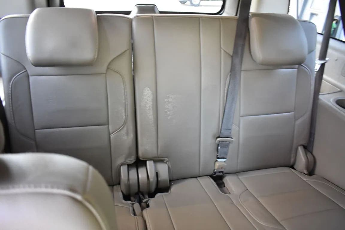 2019 GMC Yukon SLT, view